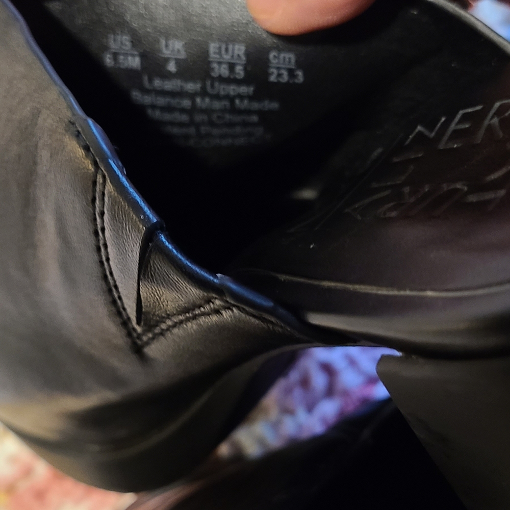 2/$50 Naturalizer Black Leather Ankle Booties - Picture 4 of 4